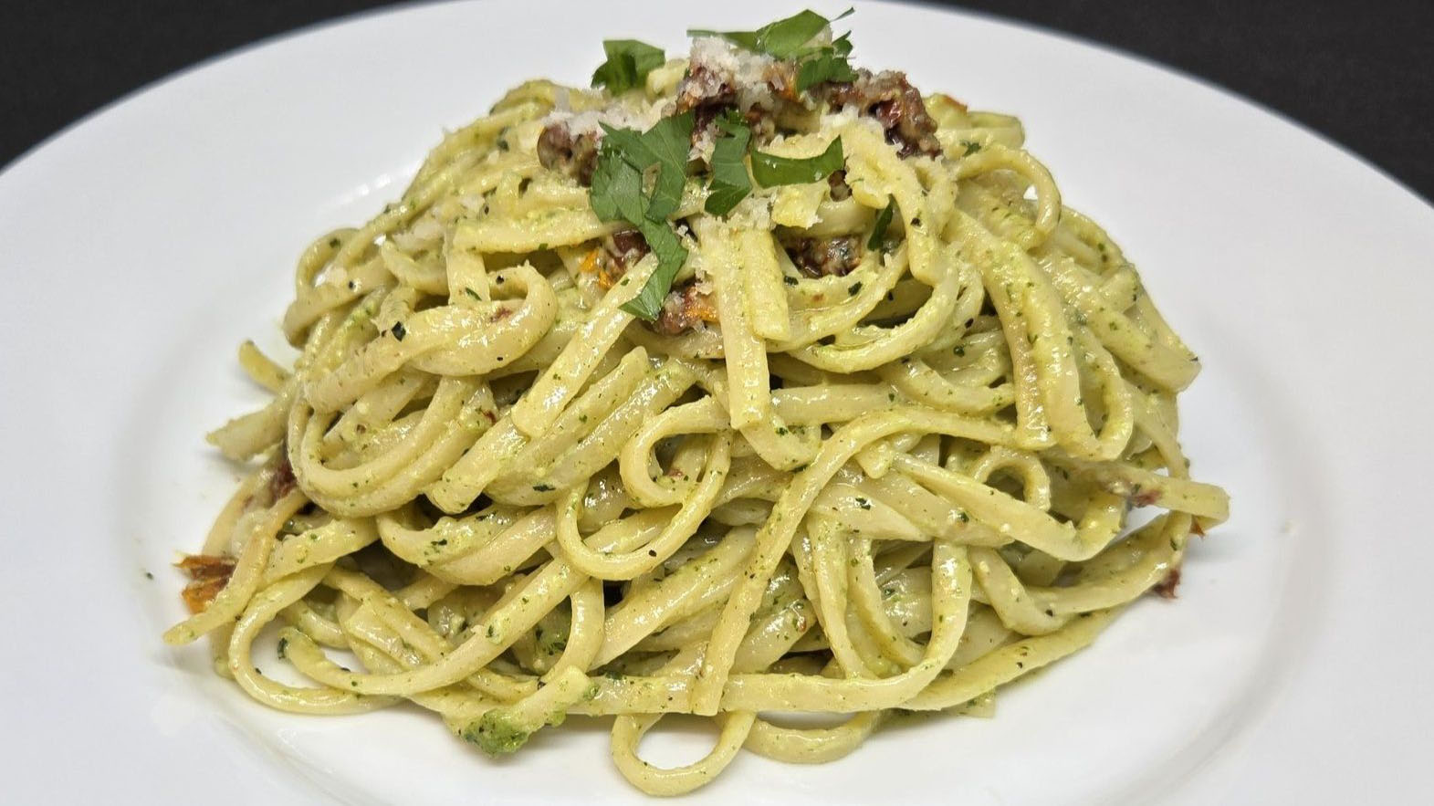 Pesto Linguine